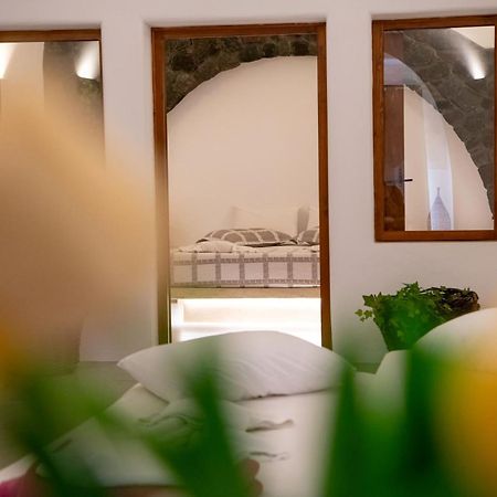 Luxe Efis Home Sea View 4 Villas & 4 Prive Jacuzzi イメロヴィグリ エクステリア 写真