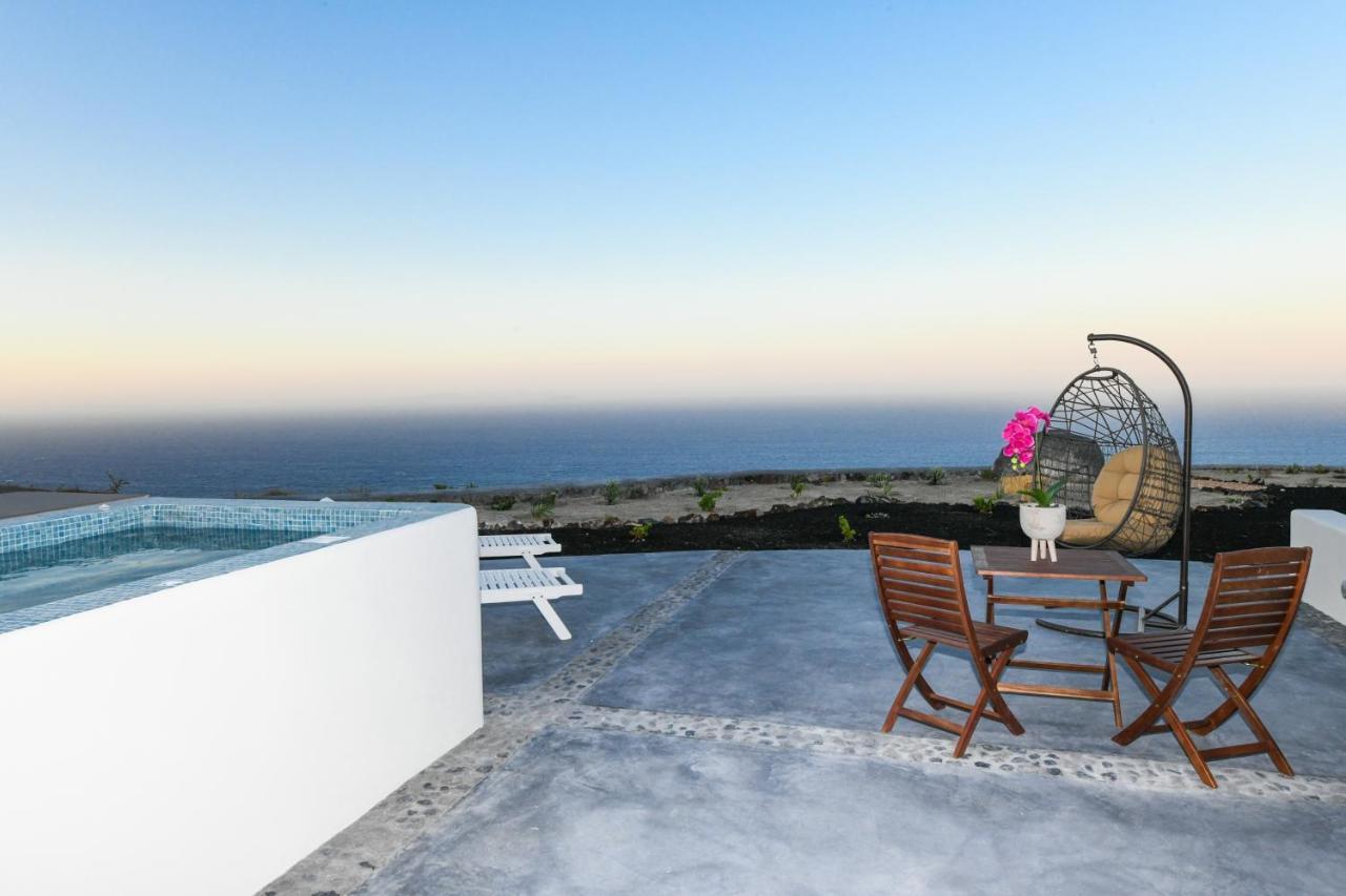 Luxe Efis Home Sea View 4 Villas & 4 Prive Jacuzzi イメロヴィグリ エクステリア 写真