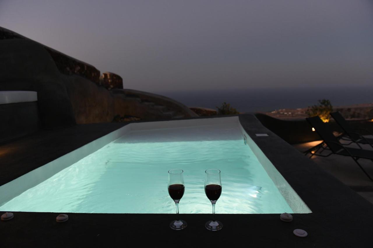 Luxe Efis Home Sea View 4 Villas & 4 Prive Jacuzzi イメロヴィグリ エクステリア 写真