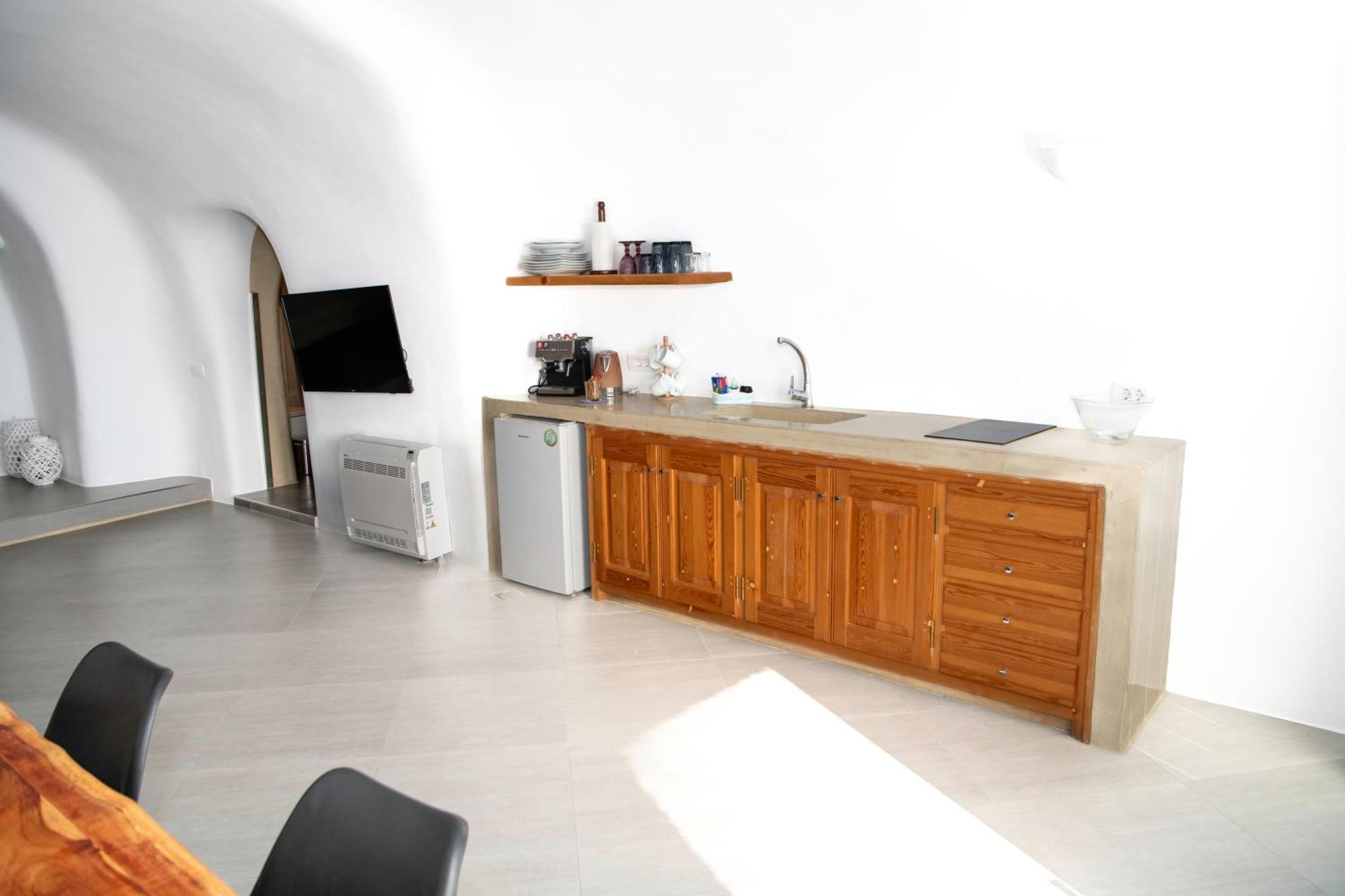 Luxe Efis Home Sea View 4 Villas & 4 Prive Jacuzzi イメロヴィグリ エクステリア 写真