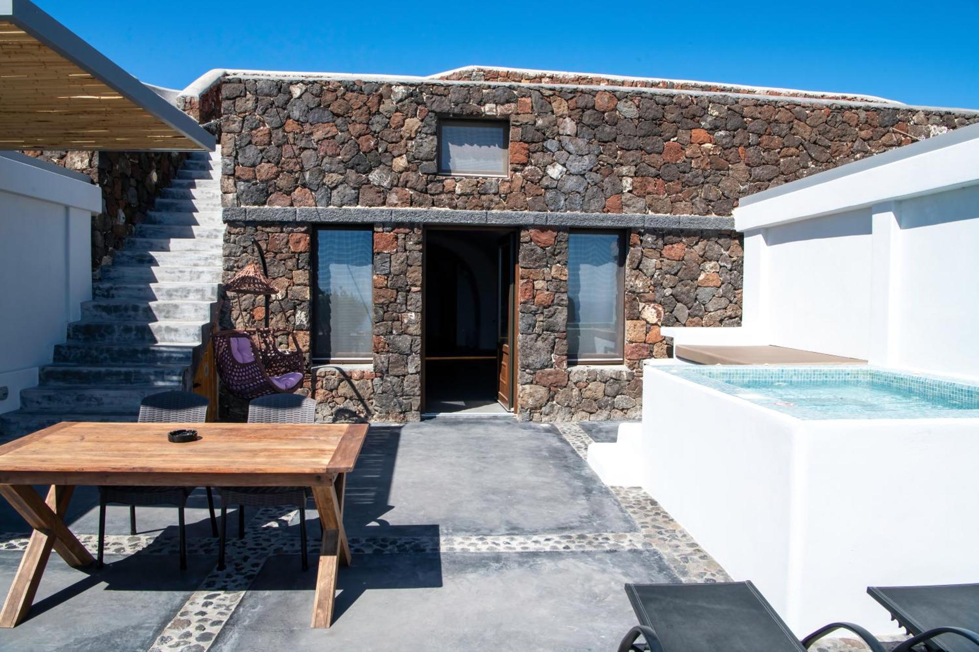 Luxe Efis Home Sea View 4 Villas & 4 Prive Jacuzzi イメロヴィグリ エクステリア 写真